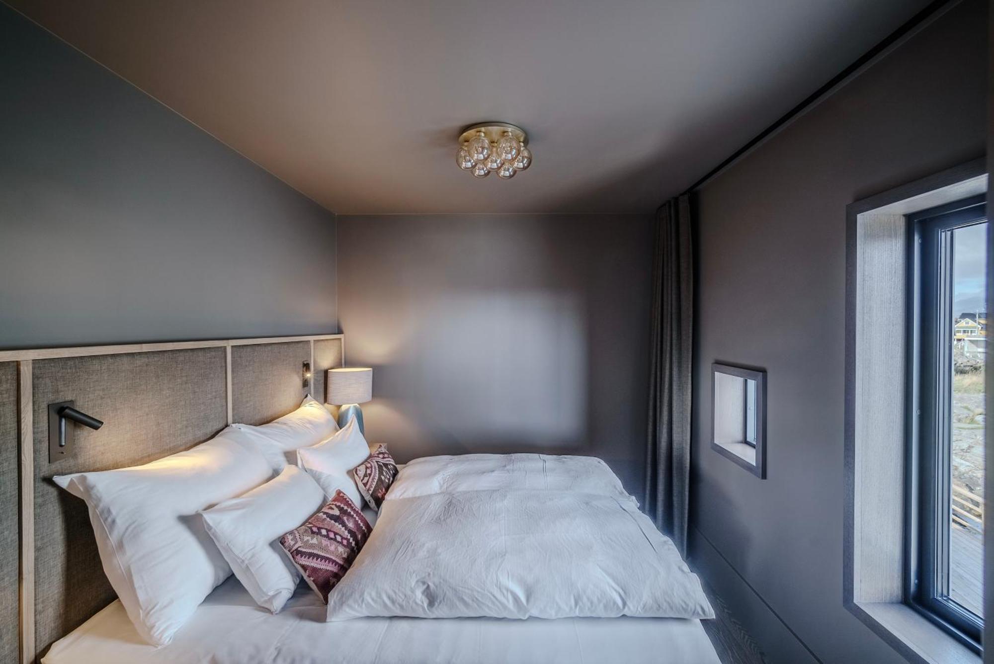 Henningsvaer Bryggehotell - By Classic Norway Hotels Exterior photo